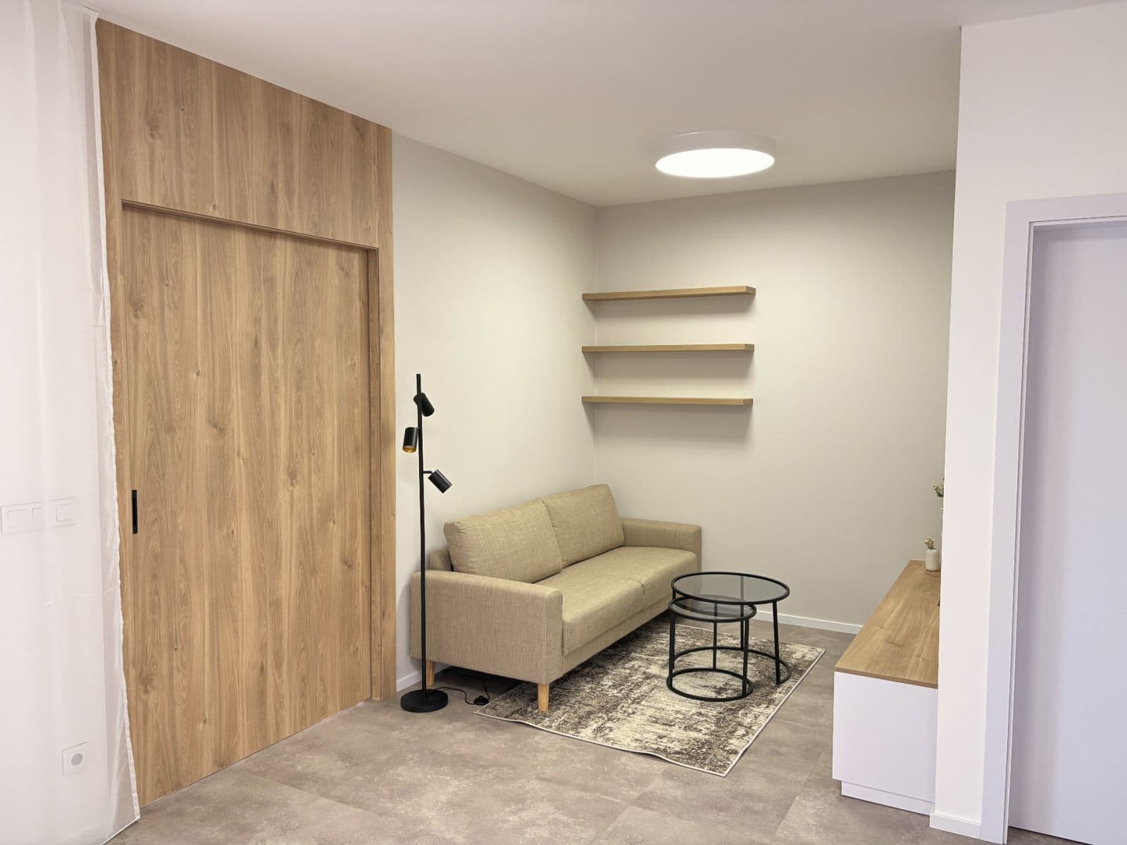 1 bedroom with open-plan kitchen flat to rent, 44 m², U Štěpánků, Hořovice, Středočeský Region 1 bedroom with open-plan kitchen flat to rent, 44 m², U Štěpánků, Hořovice, Středočeský Region