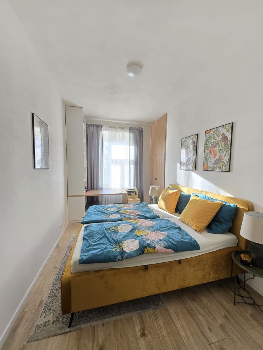 1 bedroom with open-plan kitchen flat to rent, 54 m², Pod Kotlaskou, Prague, Prague 1 bedroom with open-plan kitchen flat to rent, 54 m², Pod Kotlaskou, Prague, Prague