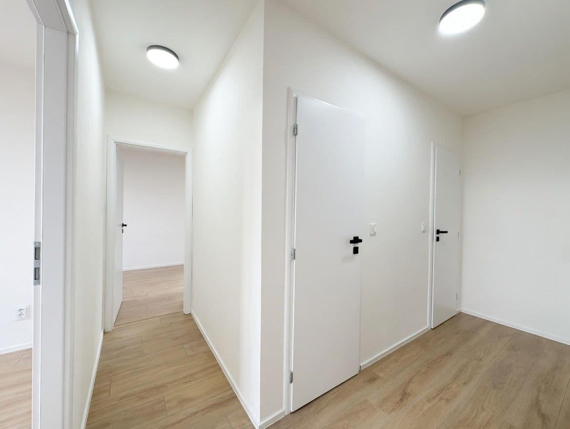 2 bedroom with open-plan kitchen flat for sale, 54 m², K Šafránce, Prague, Prague 2 bedroom with open-plan kitchen flat for sale, 54 m², K Šafránce, Prague, Prague