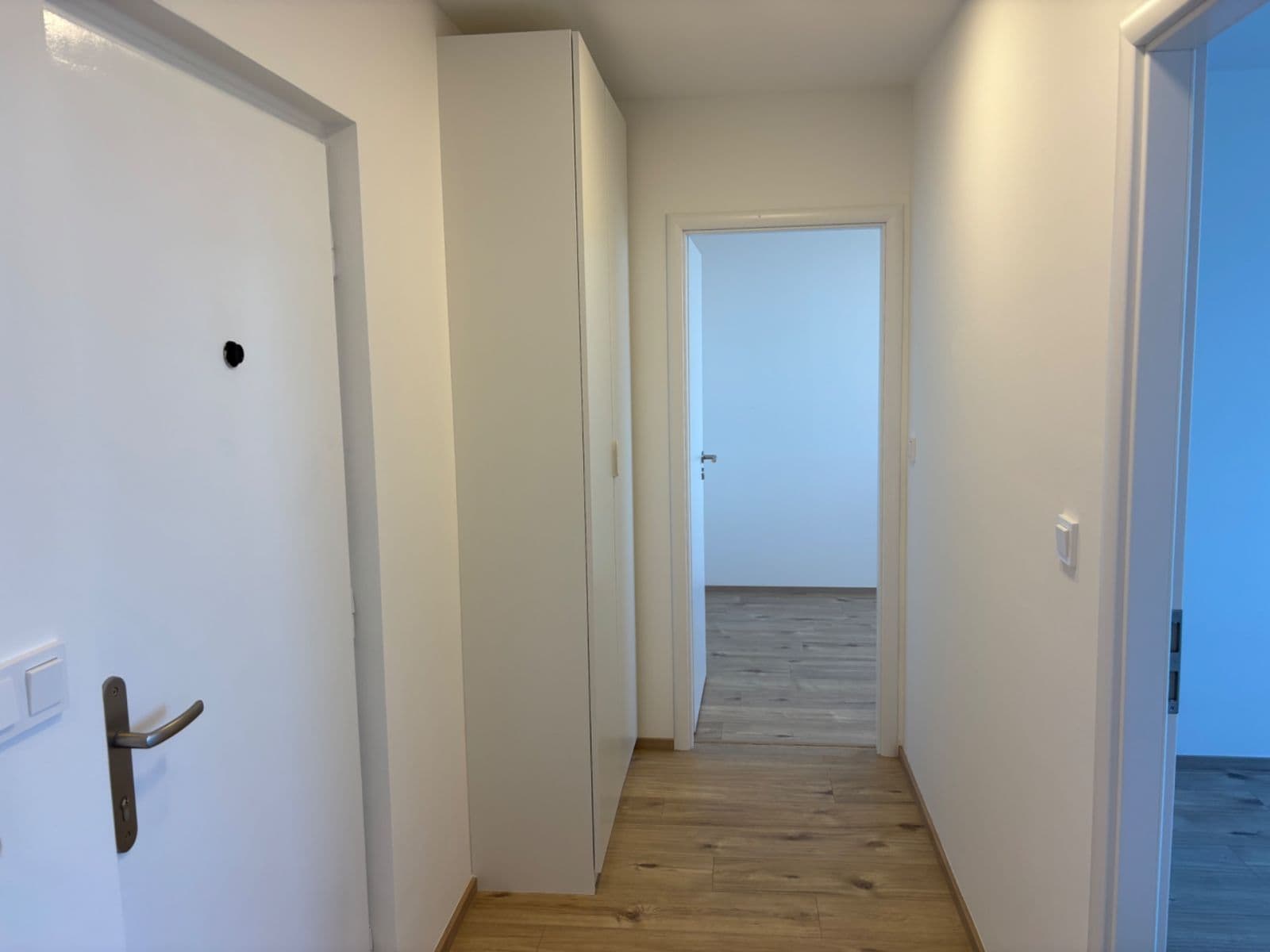 2 bedroom with open-plan kitchen flat to rent, 61 m², Rákosníkova, Neveklov, Středočeský Region 2 bedroom with open-plan kitchen flat to rent, 61 m², Rákosníkova, Neveklov, Středočeský Region