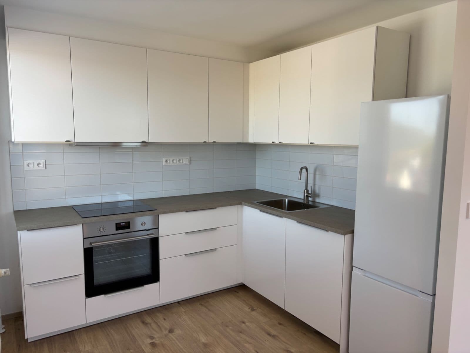 2 bedroom with open-plan kitchen flat to rent, 61 m², Rákosníkova, Neveklov, Středočeský Region 2 bedroom with open-plan kitchen flat to rent, 61 m², Rákosníkova, Neveklov, Středočeský Region