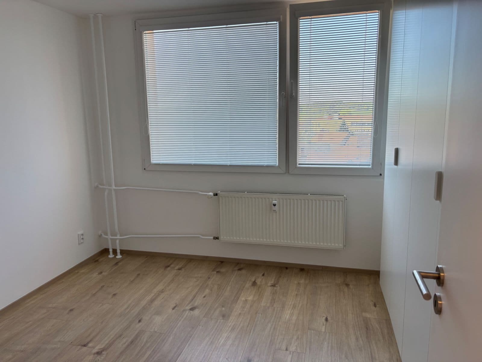 2 bedroom with open-plan kitchen flat to rent, 61 m², Rákosníkova, Neveklov, Středočeský Region 2 bedroom with open-plan kitchen flat to rent, 61 m², Rákosníkova, Neveklov, Středočeský Region