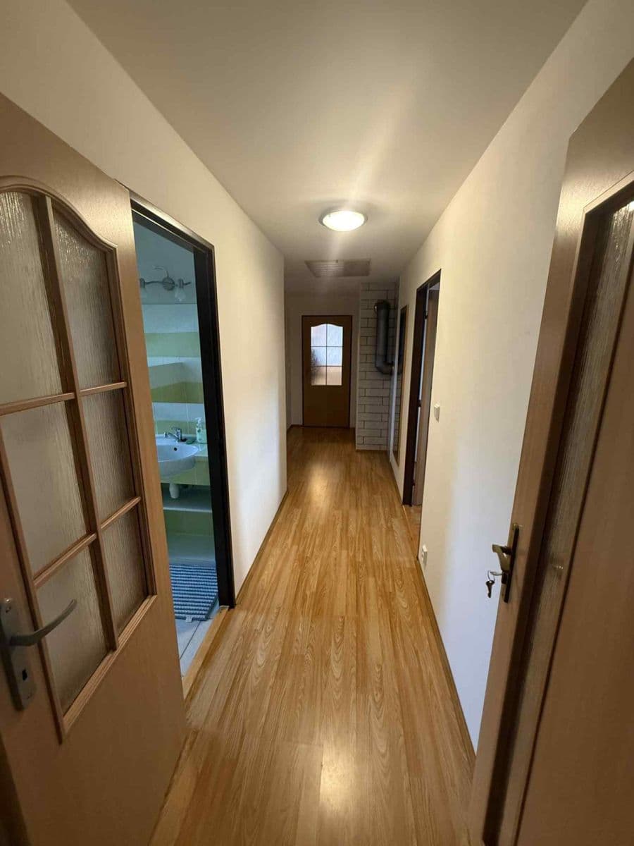 3 bedroom flat to rent, 110 m², Za Dráhou, Bystřice pod Hostýnem, Zlínský Region 3 bedroom flat to rent, 110 m², Za Dráhou, Bystřice pod Hostýnem, Zlínský Region