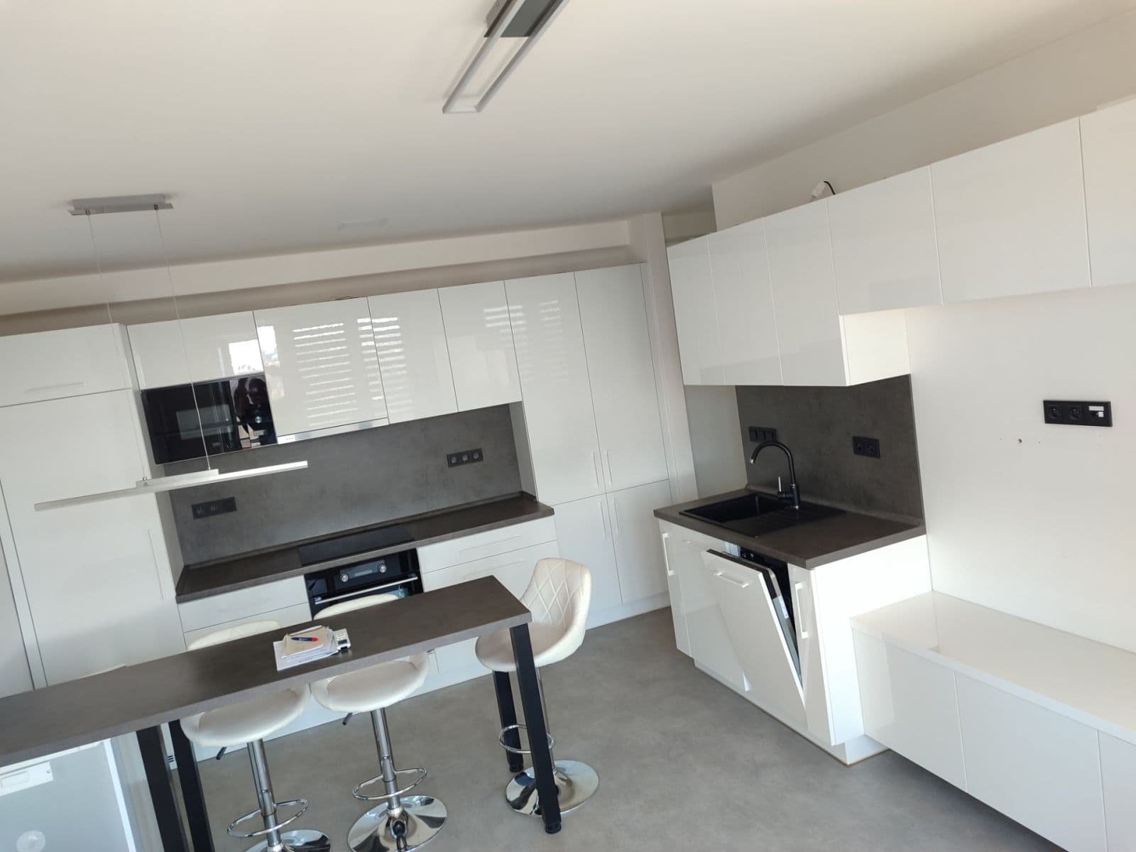 2 bedroom with open-plan kitchen flat to rent, 50 m², Pod Záhorskem, Plzeň, Plzeňský Region 2 bedroom with open-plan kitchen flat to rent, 50 m², Pod Záhorskem, Plzeň, Plzeňský Region