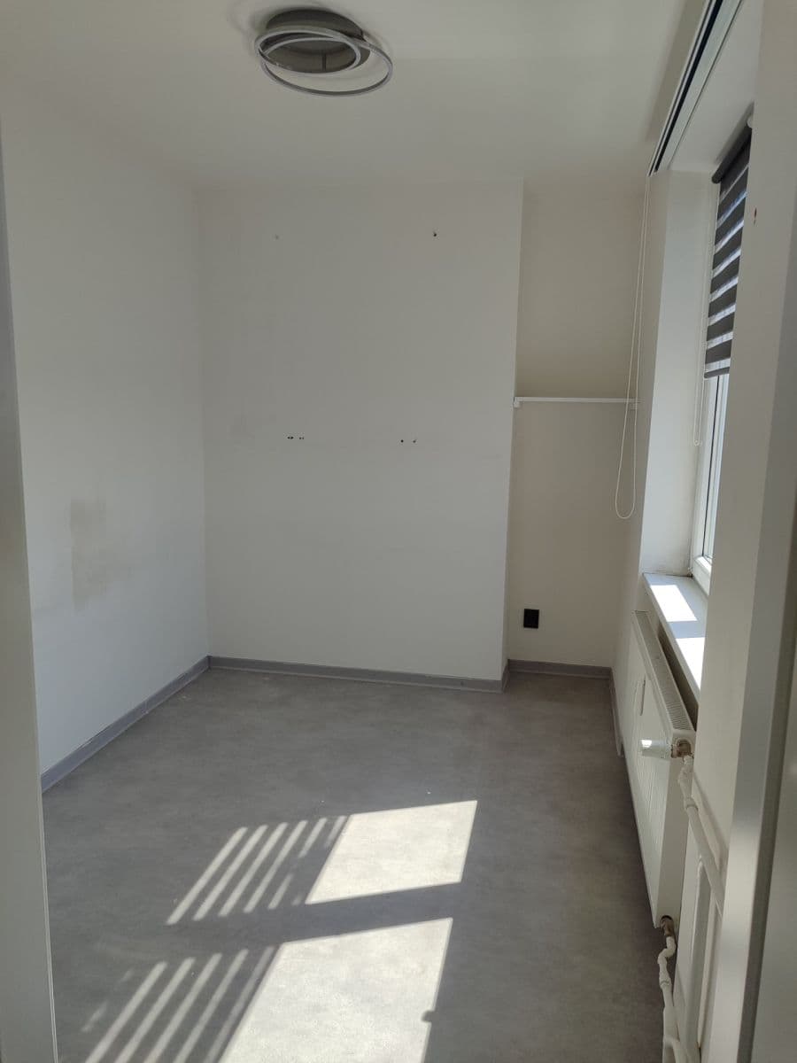 2 bedroom with open-plan kitchen flat to rent, 50 m², Pod Záhorskem, Plzeň, Plzeňský Region 2 bedroom with open-plan kitchen flat to rent, 50 m², Pod Záhorskem, Plzeň, Plzeňský Region