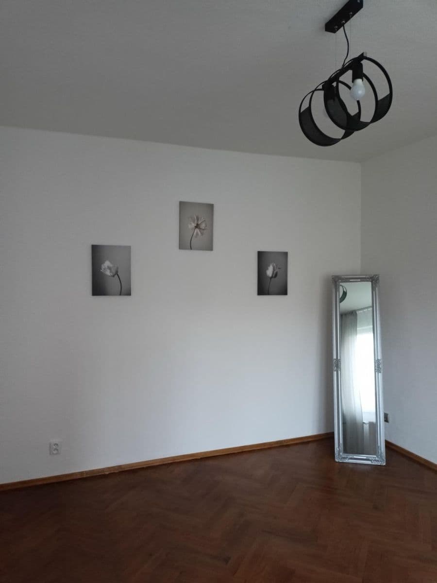 2 bedroom flat for sale, 56 m², Karlovy Vary, Karlovarský Region 2 bedroom flat for sale, 56 m², Karlovy Vary, Karlovarský Region