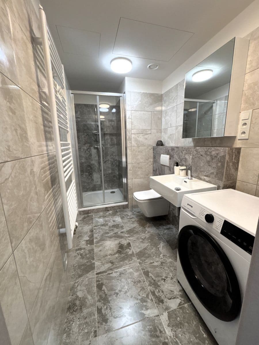 Studio flat to rent, 36 m², Arnošta Staňka, Prague, Prague Studio flat to rent, 36 m², Arnošta Staňka, Prague, Prague