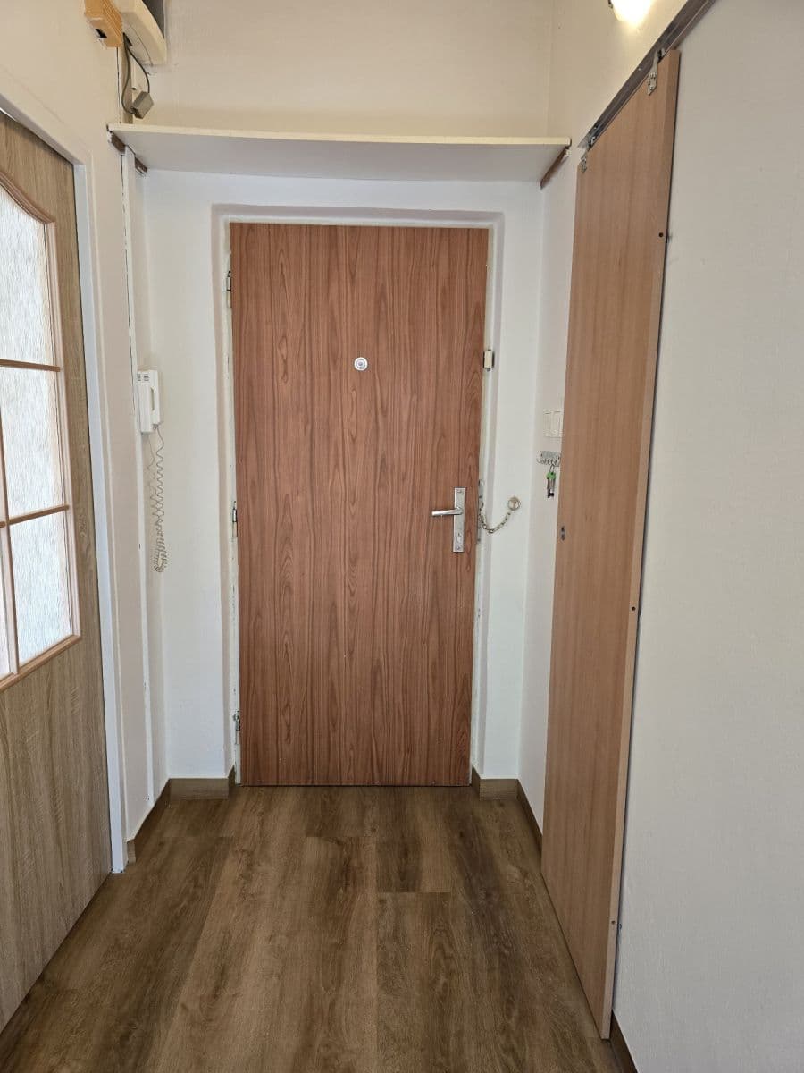 1 bedroom with open-plan kitchen flat to rent, 36 m², Beethovenova, Frýdek-Místek, Moravskoslezský Region 1 bedroom with open-plan kitchen flat to rent, 36 m², Beethovenova, Frýdek-Místek, Moravskoslezský Region