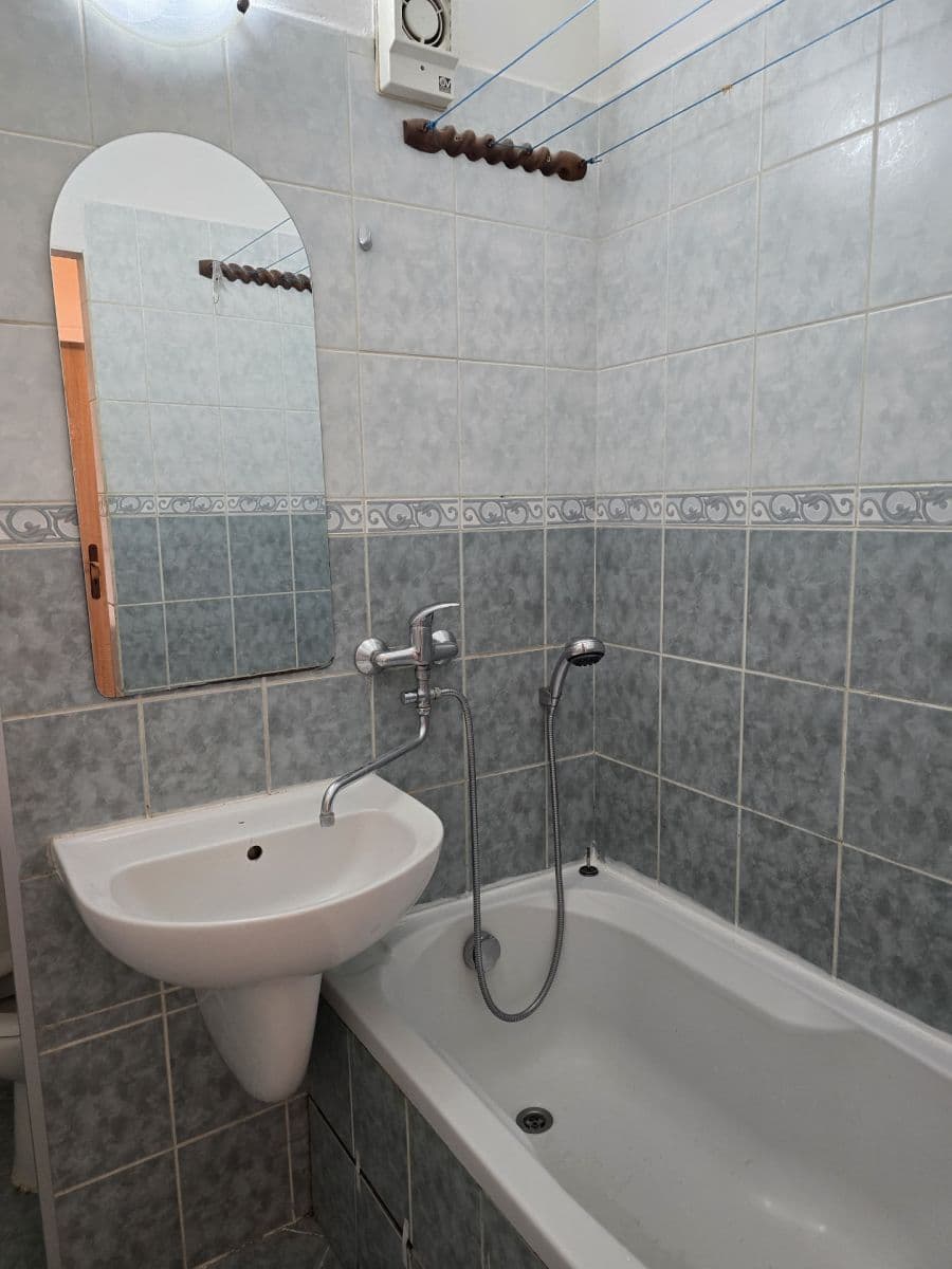 1 bedroom with open-plan kitchen flat to rent, 36 m², Beethovenova, Frýdek-Místek, Moravskoslezský Region 1 bedroom with open-plan kitchen flat to rent, 36 m², Beethovenova, Frýdek-Místek, Moravskoslezský Region