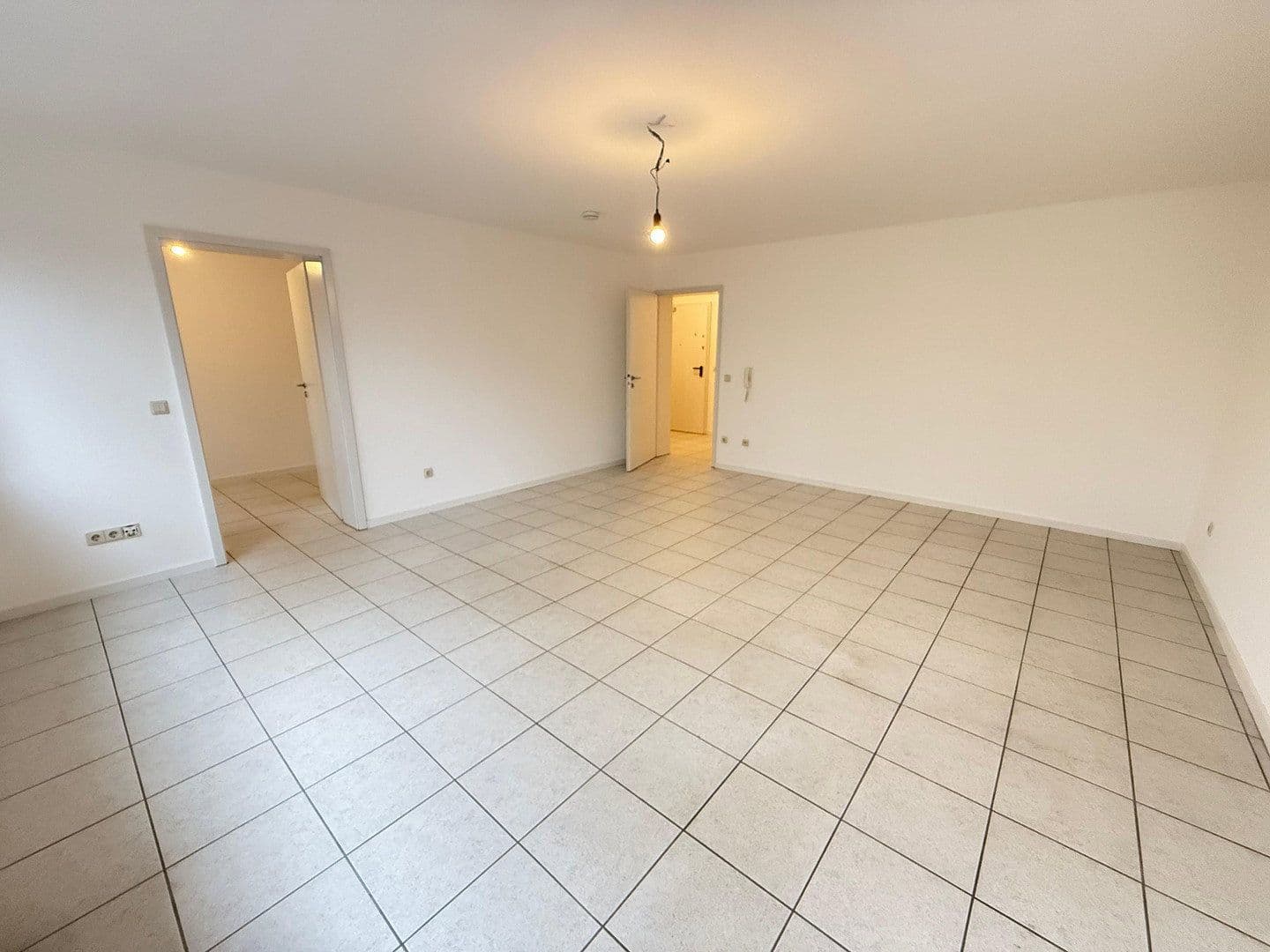 Studio flat to rent, 44 m², Rastatt, Baden-Württemberg Studio flat to rent, 44 m², Rastatt, Baden-Württemberg