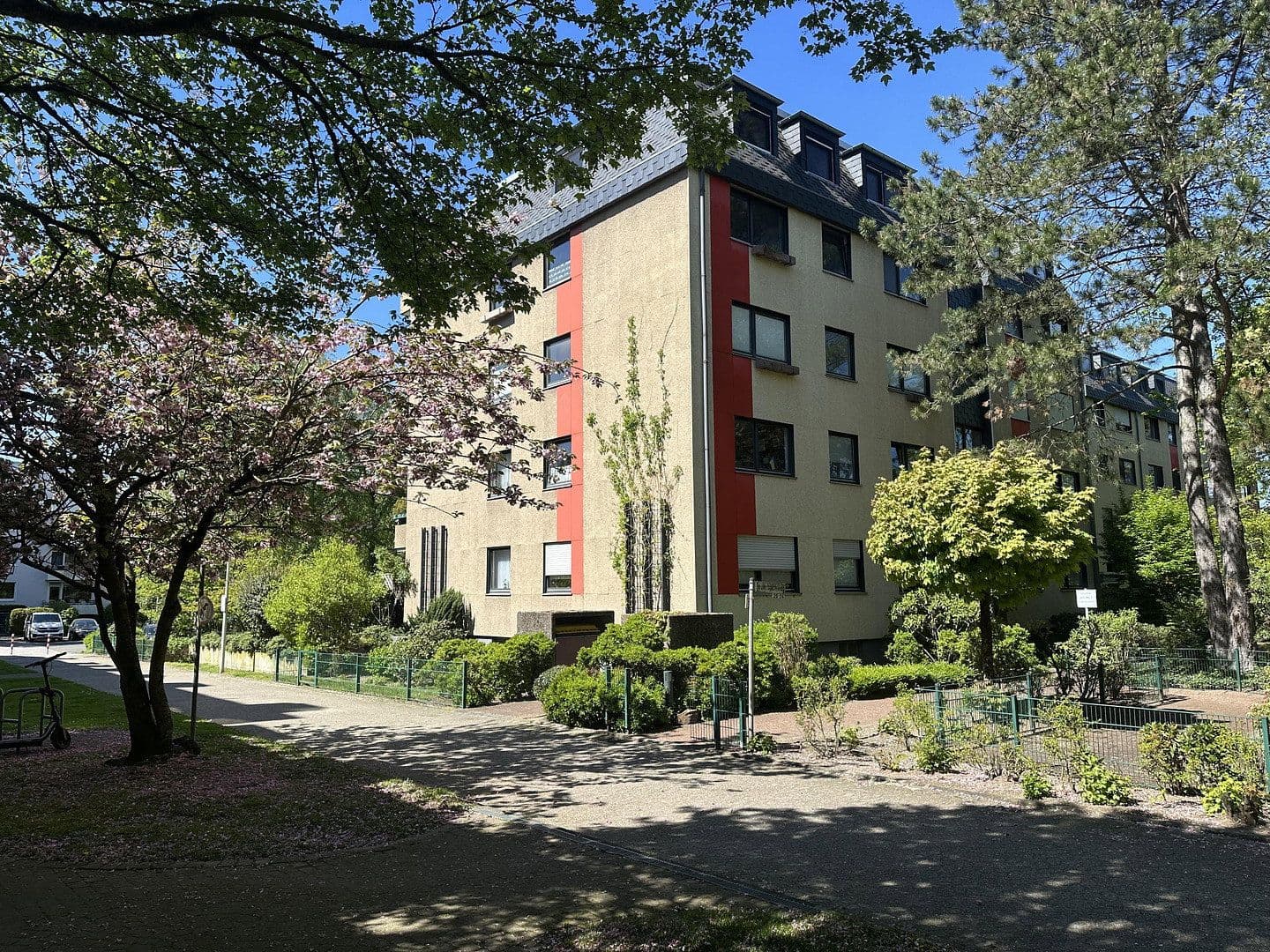 1 bedroom flat for sale, 45 m², Hilden, North Rhine-Westphalia 1 bedroom flat for sale, 45 m², Hilden, North Rhine-Westphalia