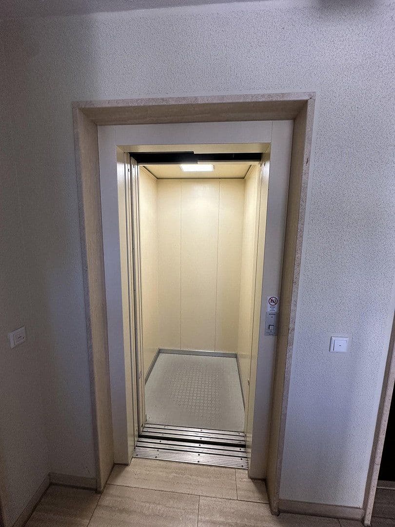 1 bedroom flat for sale, 45 m², Hilden, North Rhine-Westphalia 1 bedroom flat for sale, 45 m², Hilden, North Rhine-Westphalia