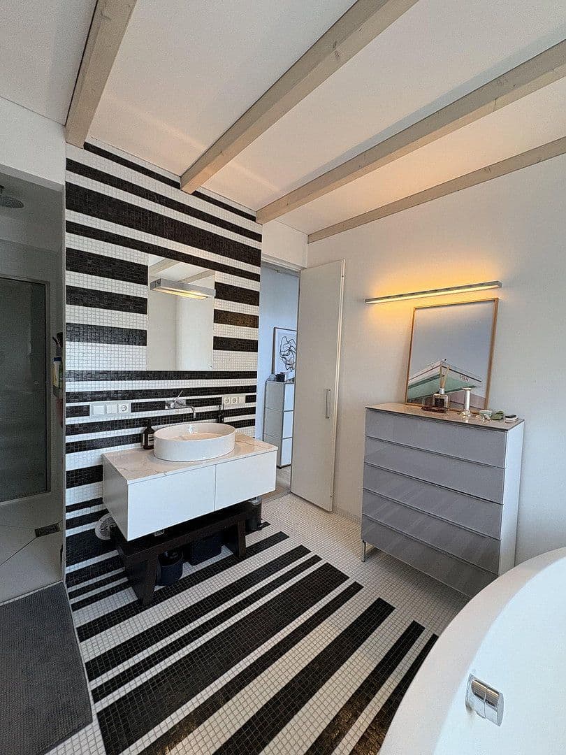 1 bedroom with open-plan kitchen flat for sale, 101 m², Frankfurt, Hesse 1 bedroom with open-plan kitchen flat for sale, 101 m², Frankfurt, Hesse