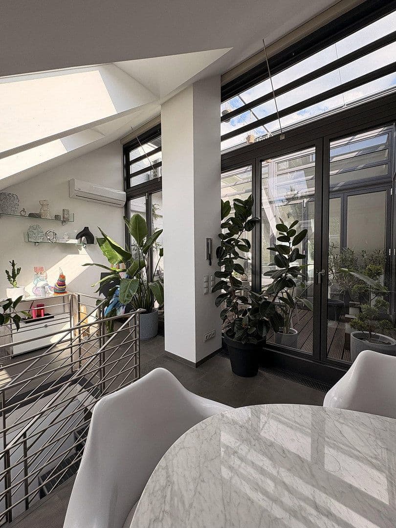 1 bedroom with open-plan kitchen flat for sale, 101 m², Frankfurt, Hesse 1 bedroom with open-plan kitchen flat for sale, 101 m², Frankfurt, Hesse