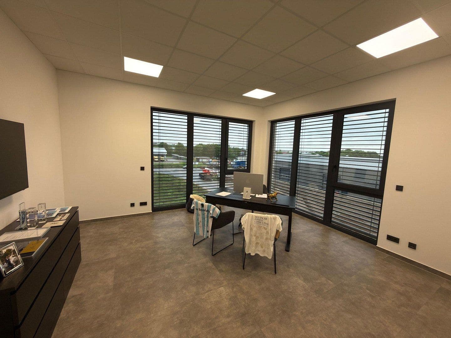 office to rent, 96 m², Emmy-Noether-Str. 4, Rheinbach, North Rhine-Westphalia office to rent, 96 m², Emmy-Noether-Str. 4, Rheinbach, North Rhine-Westphalia