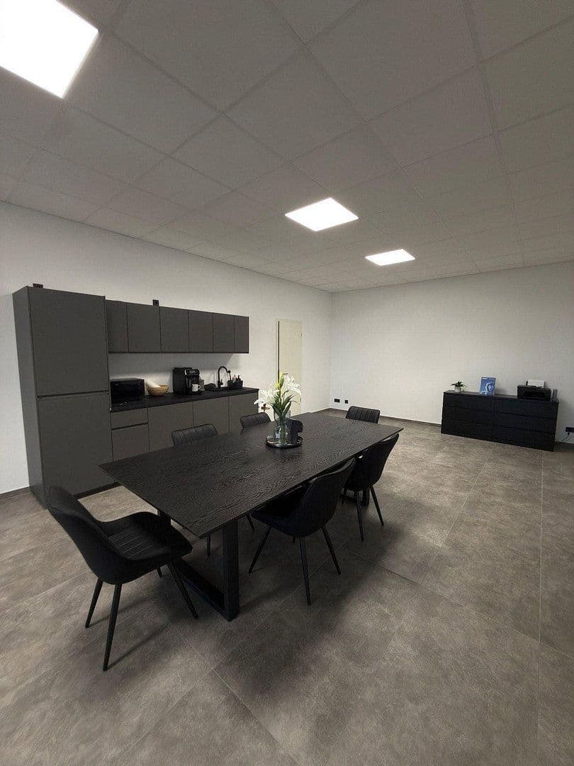 office to rent, 96 m², Emmy-Noether-Str. 4, Rheinbach, North Rhine-Westphalia office to rent, 96 m², Emmy-Noether-Str. 4, Rheinbach, North Rhine-Westphalia