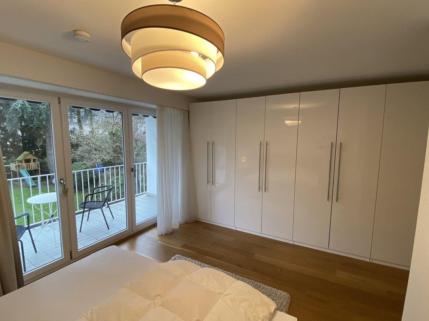 1 bedroom with open-plan kitchen flat to rent, 90 m², Bernhardstr. 147, Köln, North Rhine-Westphalia 1 bedroom with open-plan kitchen flat to rent, 90 m², Bernhardstr. 147, Köln, North Rhine-Westphalia