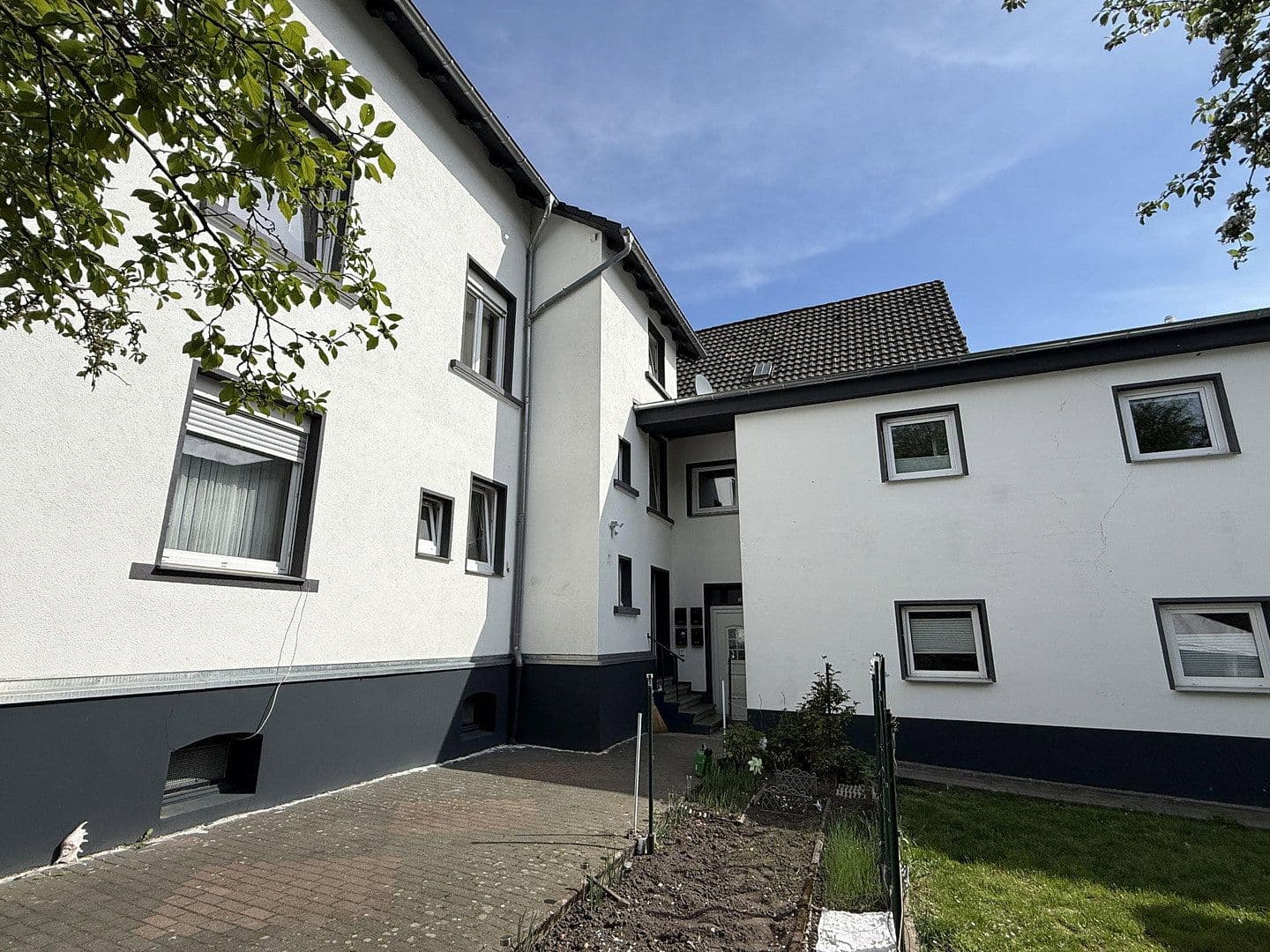 house for sale, 392 m², Neuenrade, North Rhine-Westphalia house for sale, 392 m², Neuenrade, North Rhine-Westphalia