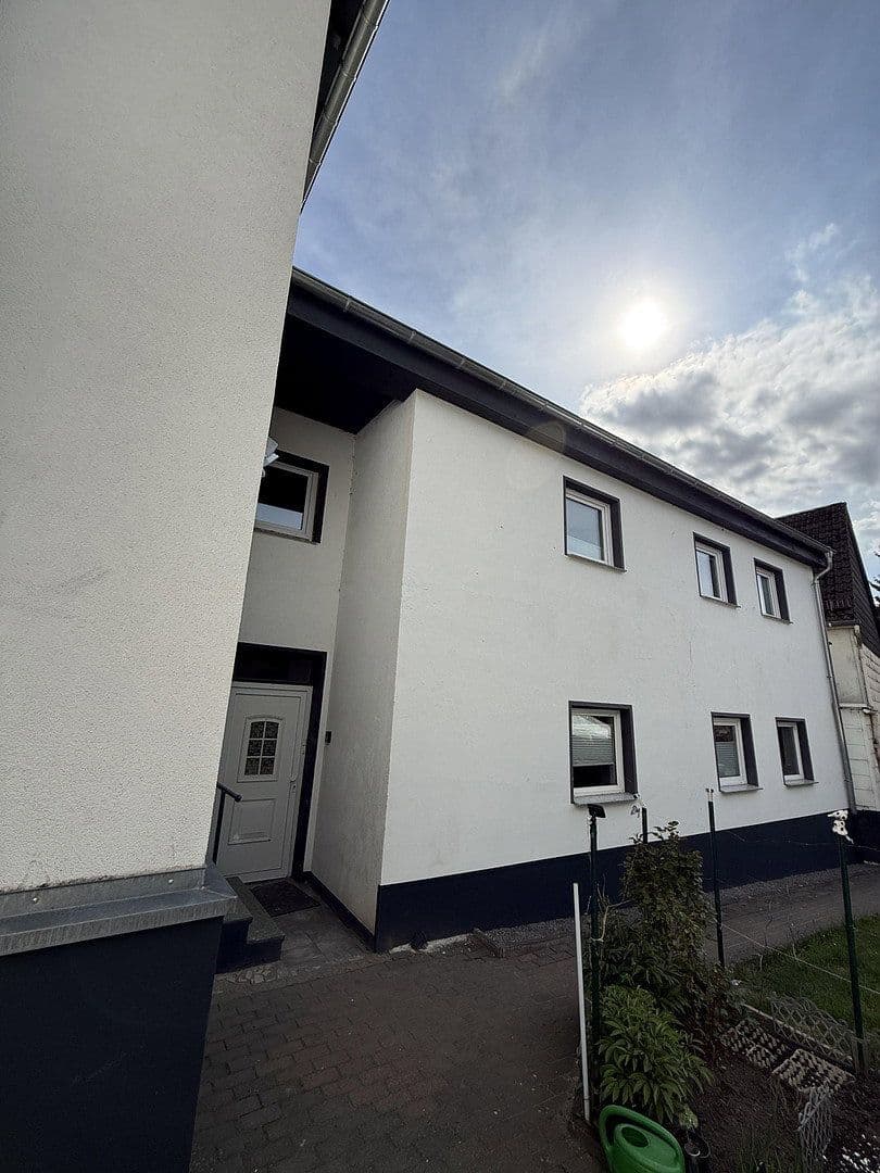 house for sale, 392 m², Neuenrade, North Rhine-Westphalia house for sale, 392 m², Neuenrade, North Rhine-Westphalia