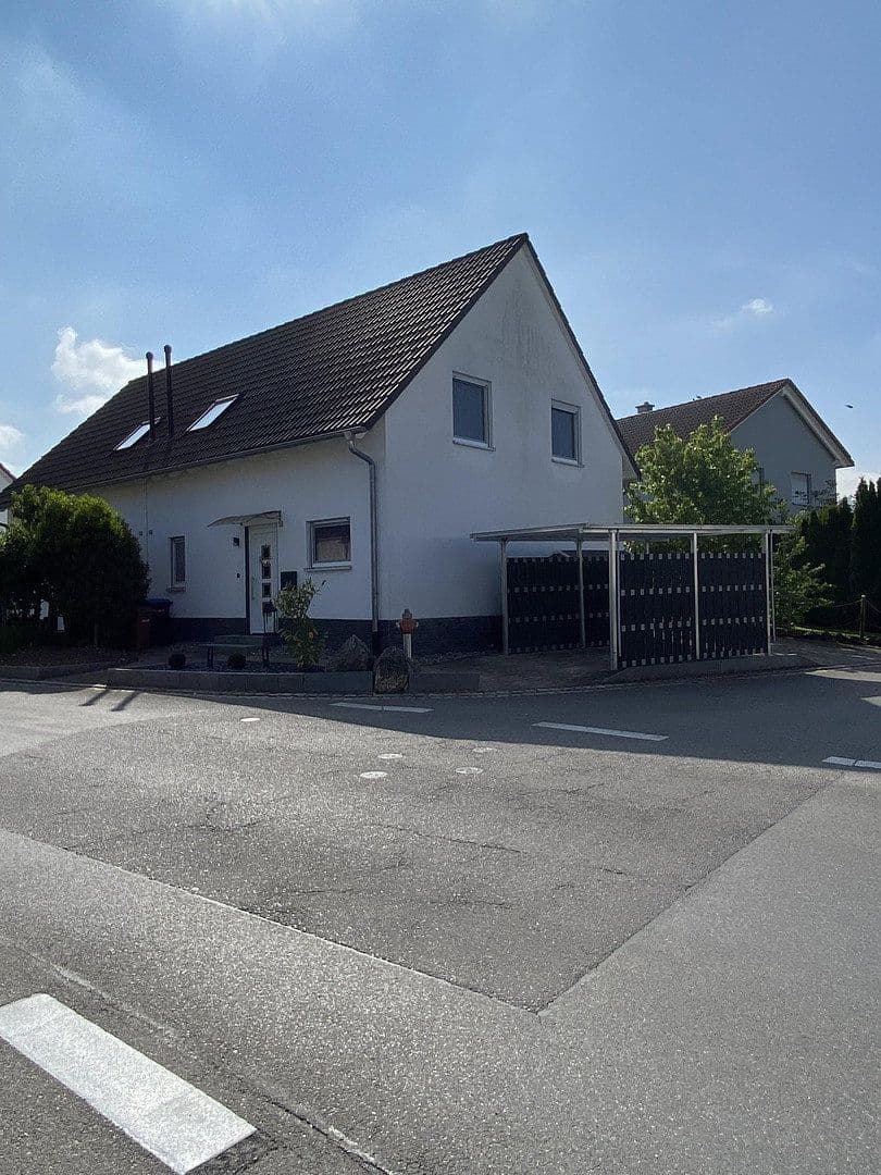 house for sale, 100 m², Rielasingen-Worblingen, Baden-Württemberg house for sale, 100 m², Rielasingen-Worblingen, Baden-Württemberg