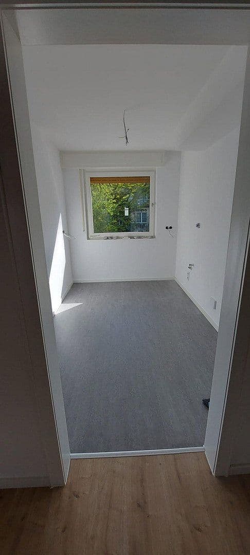 3 bedroom flat to rent, 77 m², Hasencleverstr. 18, Solingen, North Rhine-Westphalia 3 bedroom flat to rent, 77 m², Hasencleverstr. 18, Solingen, North Rhine-Westphalia