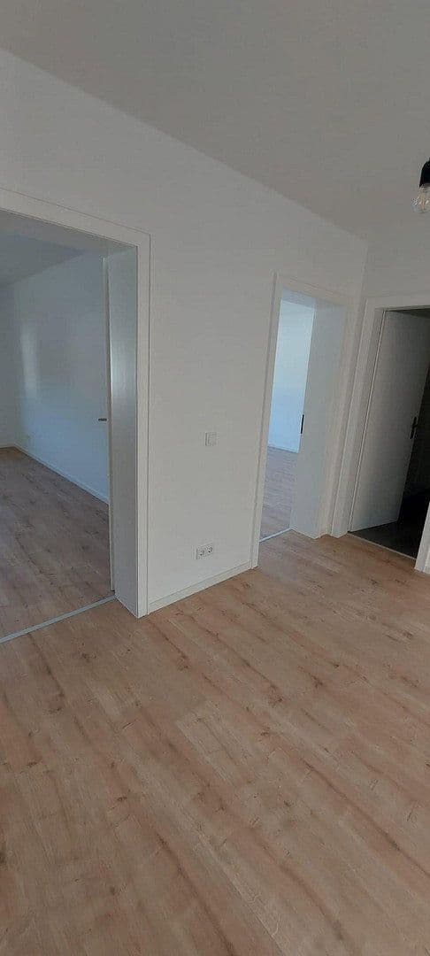 3 bedroom flat to rent, 77 m², Hasencleverstr. 18, Solingen, North Rhine-Westphalia 3 bedroom flat to rent, 77 m², Hasencleverstr. 18, Solingen, North Rhine-Westphalia