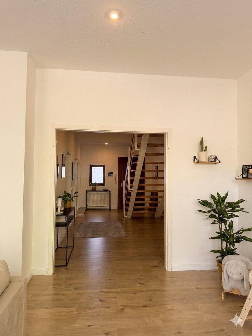 house to rent, 150 m², Bahnstraße 34, Mönchengladbach, North Rhine-Westphalia house to rent, 150 m², Bahnstraße 34, Mönchengladbach, North Rhine-Westphalia