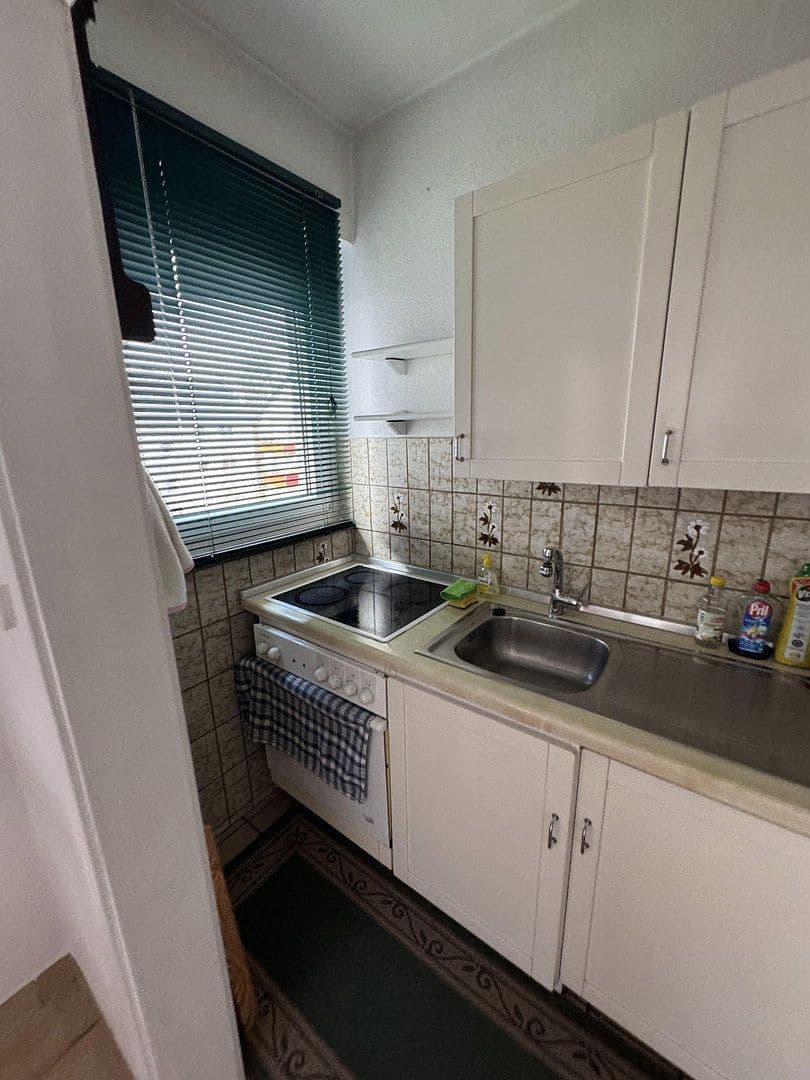 3 bedroom flat to rent, 55 m², Erich-Klausener-Straße 80, -Stockum, Düsseldorf, North Rhine-Westphalia 3 bedroom flat to rent, 55 m², Erich-Klausener-Straße 80, -Stockum, Düsseldorf, North Rhine-Westphalia