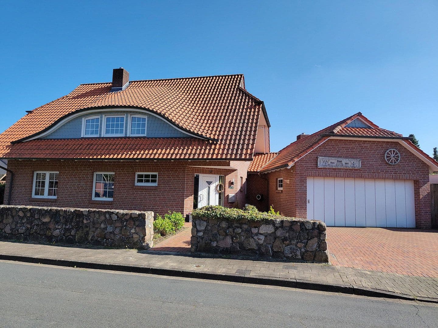 house for sale, 165 m², Buchholz (Aller), Lower Saxony house for sale, 165 m², Buchholz (Aller), Lower Saxony