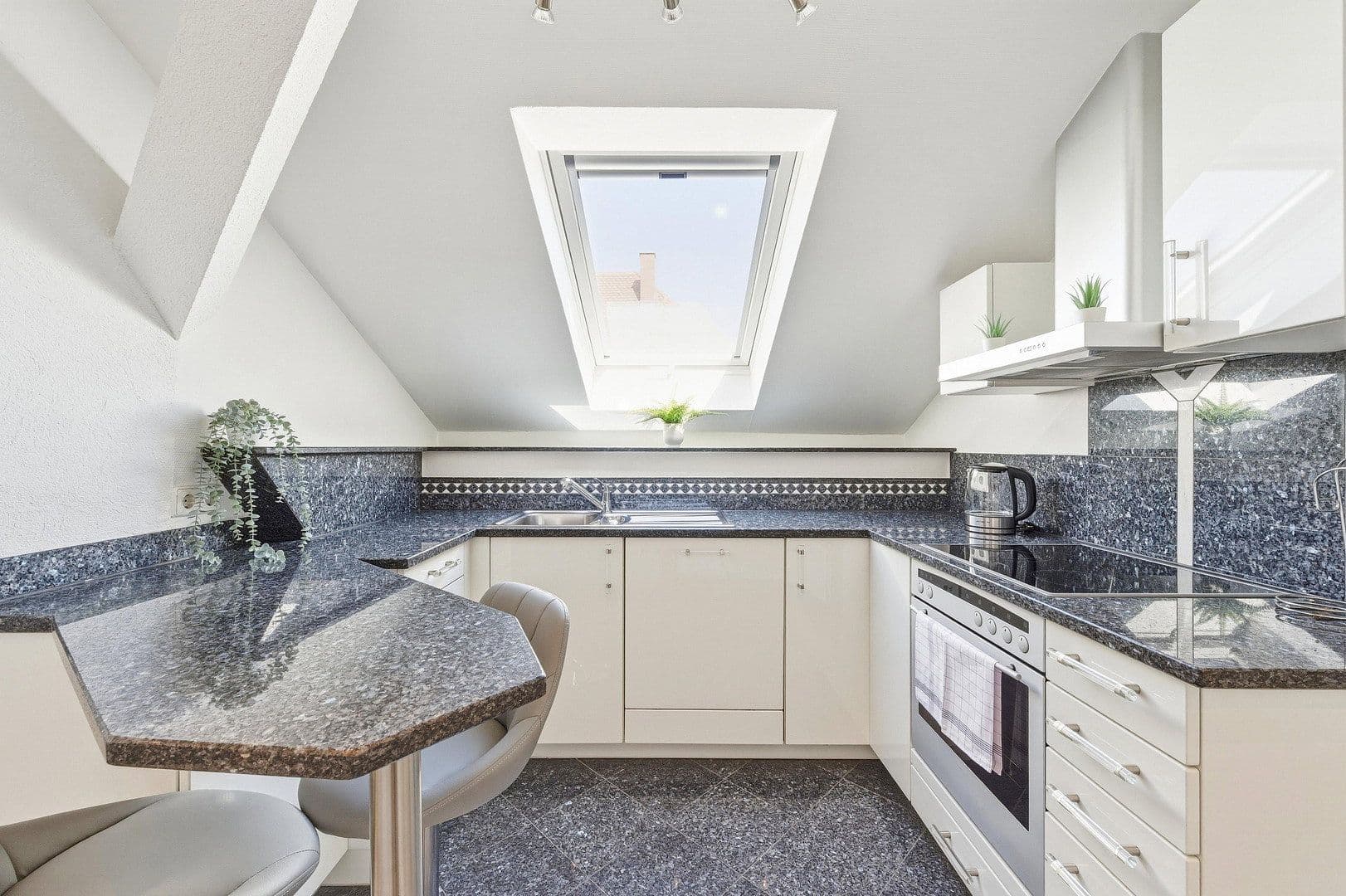 3 bedroom with open-plan kitchen flat to rent, 67 m², Wilhelmstraße 11, Heilbronn, Baden-Württemberg 3 bedroom with open-plan kitchen flat to rent, 67 m², Wilhelmstraße 11, Heilbronn, Baden-Württemberg