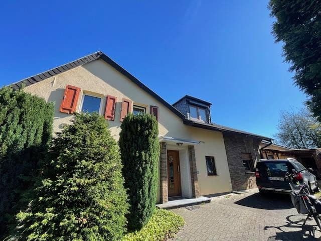 house to rent, 151 m², Hülsenbergweg 58, Ratingen, North Rhine-Westphalia house to rent, 151 m², Hülsenbergweg 58, Ratingen, North Rhine-Westphalia