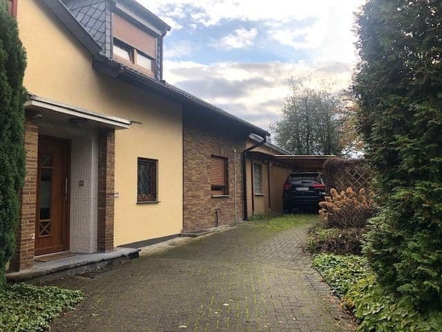 house to rent, 151 m², Hülsenbergweg 58, Ratingen, North Rhine-Westphalia house to rent, 151 m², Hülsenbergweg 58, Ratingen, North Rhine-Westphalia