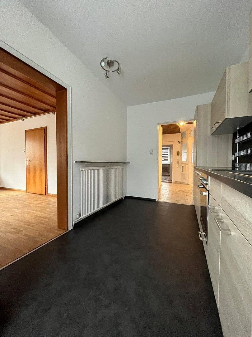 5 bedroom flat to rent, 130 m², Neue Bergstraße 23, Landshut, Bavaria 5 bedroom flat to rent, 130 m², Neue Bergstraße 23, Landshut, Bavaria