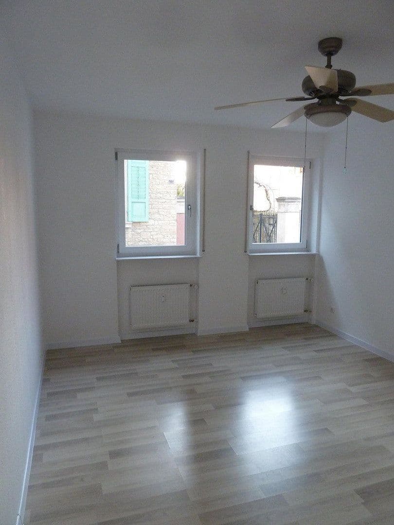 3 bedroom flat for sale, 92 m², Ingelheim am Rhein, Rhineland-Palatinate 3 bedroom flat for sale, 92 m², Ingelheim am Rhein, Rhineland-Palatinate