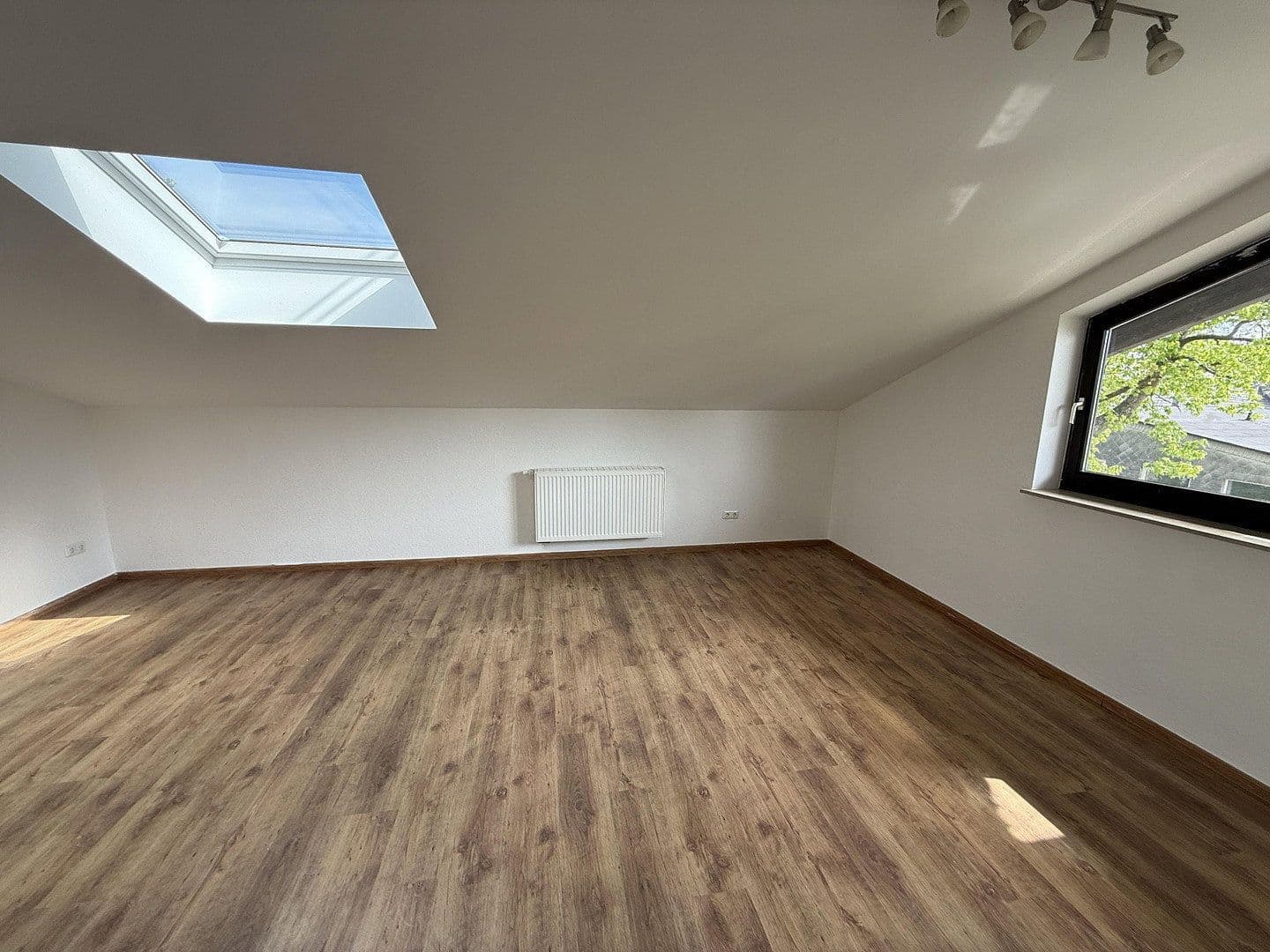 house to rent, 255 m², Bornwiese 4, Ransbach-Baumbach, Rhineland-Palatinate house to rent, 255 m², Bornwiese 4, Ransbach-Baumbach, Rhineland-Palatinate
