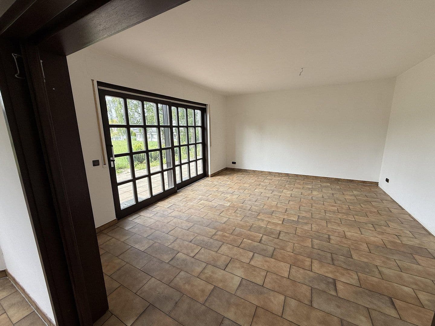 house to rent, 255 m², Bornwiese 4, Ransbach-Baumbach, Rhineland-Palatinate house to rent, 255 m², Bornwiese 4, Ransbach-Baumbach, Rhineland-Palatinate
