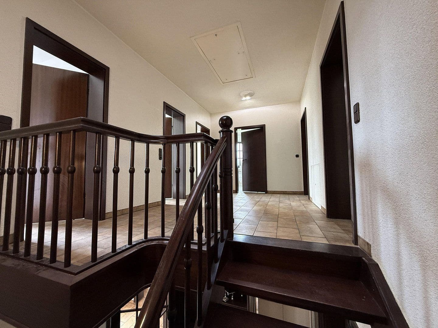 house to rent, 255 m², Bornwiese 4, Ransbach-Baumbach, Rhineland-Palatinate house to rent, 255 m², Bornwiese 4, Ransbach-Baumbach, Rhineland-Palatinate