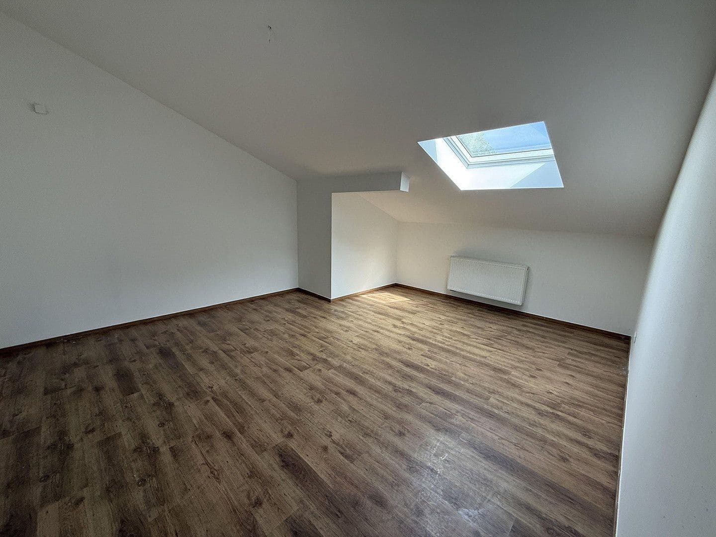 house to rent, 255 m², Bornwiese 4, Ransbach-Baumbach, Rhineland-Palatinate house to rent, 255 m², Bornwiese 4, Ransbach-Baumbach, Rhineland-Palatinate