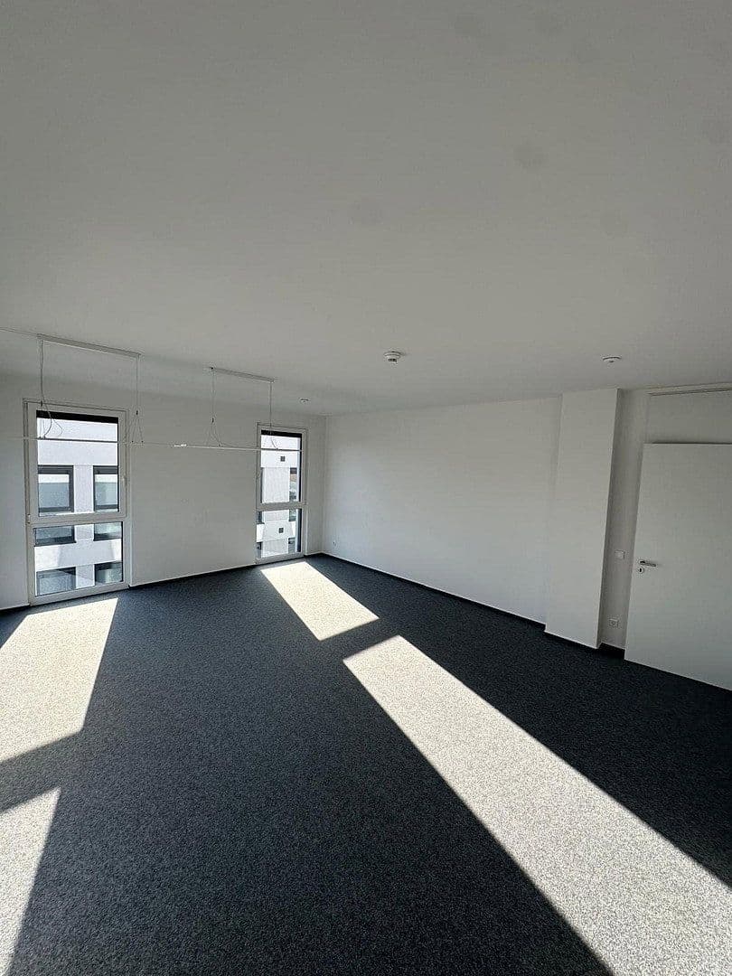 office to rent, 300 m², Friedhofstr. 171, Bielefeld, North Rhine-Westphalia office to rent, 300 m², Friedhofstr. 171, Bielefeld, North Rhine-Westphalia