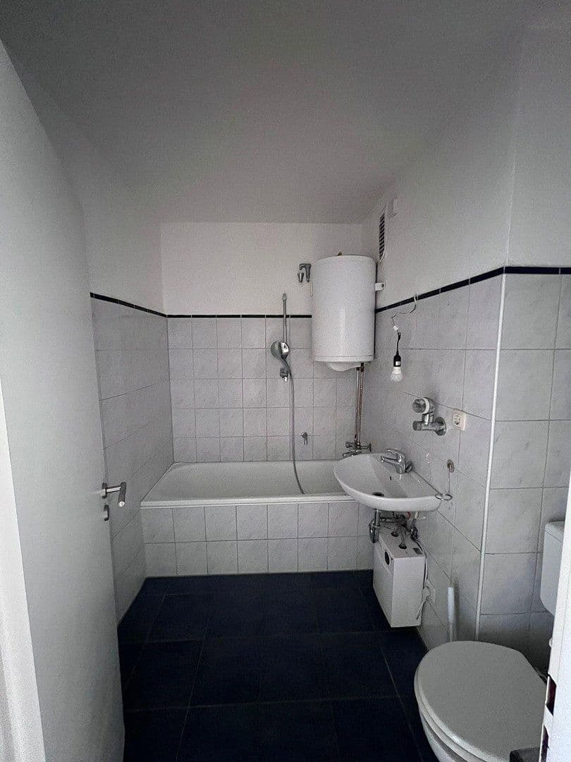 3 bedroom flat to rent, 70 m², Leibnizstr. 41, Heusenstamm, Hesse 3 bedroom flat to rent, 70 m², Leibnizstr. 41, Heusenstamm, Hesse