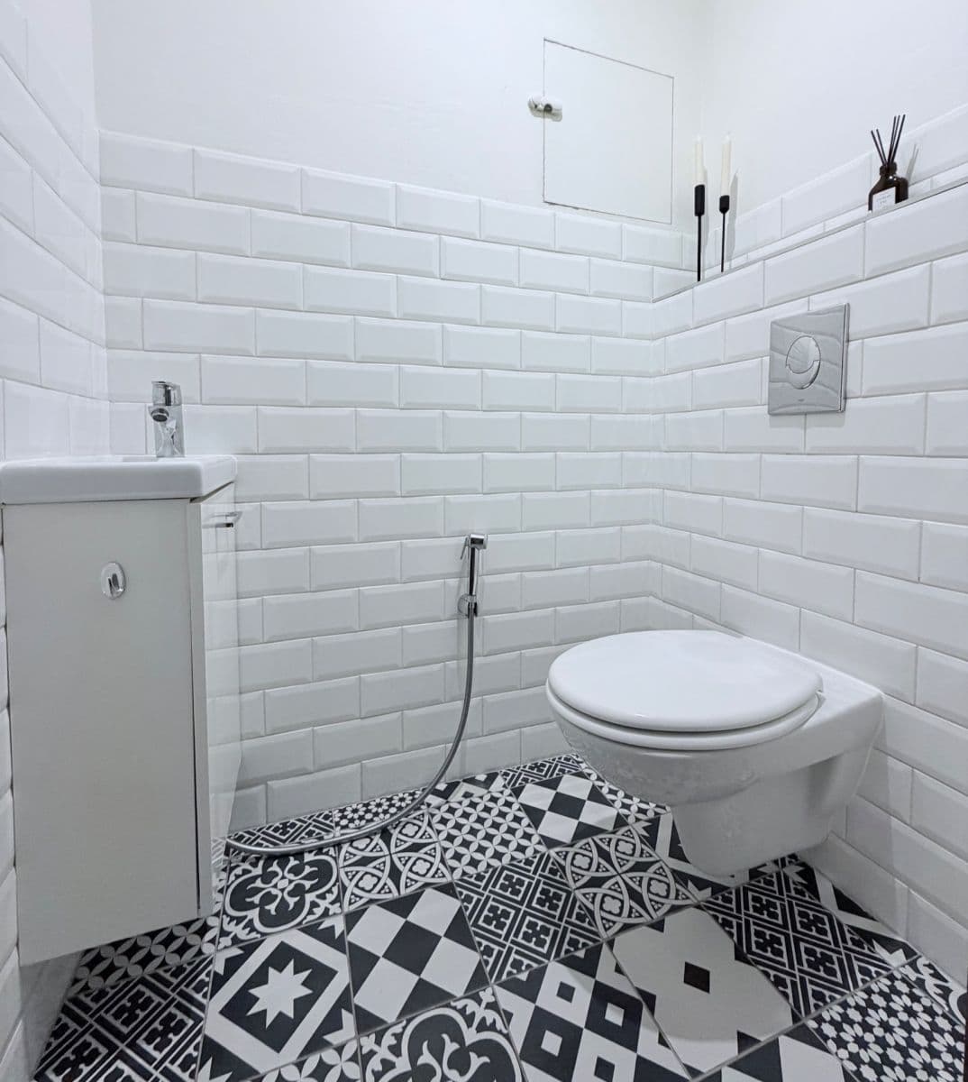 2 bedroom with open-plan kitchen flat to rent, 107 m², U Leskavy, Brno, Jihomoravský Region 2 bedroom with open-plan kitchen flat to rent, 107 m², U Leskavy, Brno, Jihomoravský Region