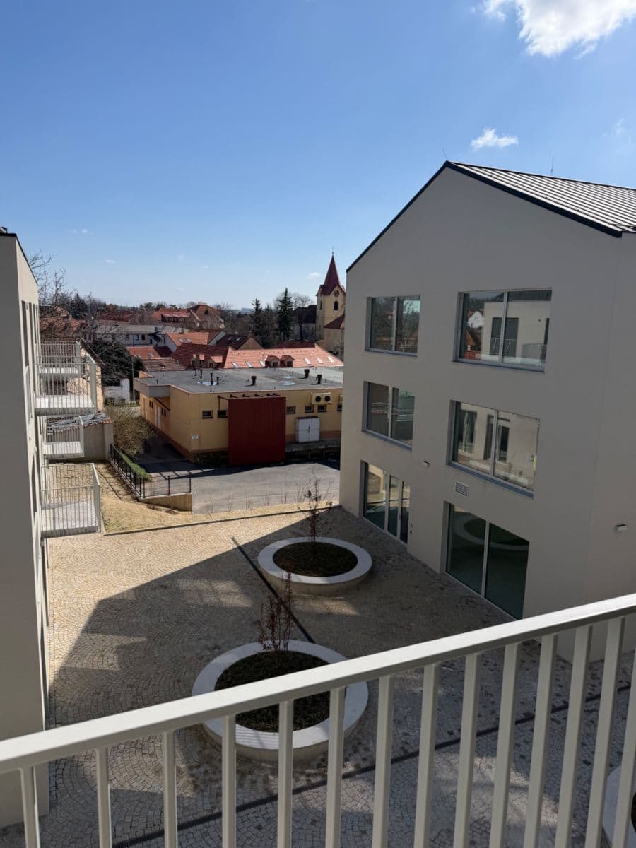 1 bedroom with open-plan kitchen flat to rent, 42 m², Cihlářská, Hostivice, Středočeský Region 1 bedroom with open-plan kitchen flat to rent, 42 m², Cihlářská, Hostivice, Středočeský Region