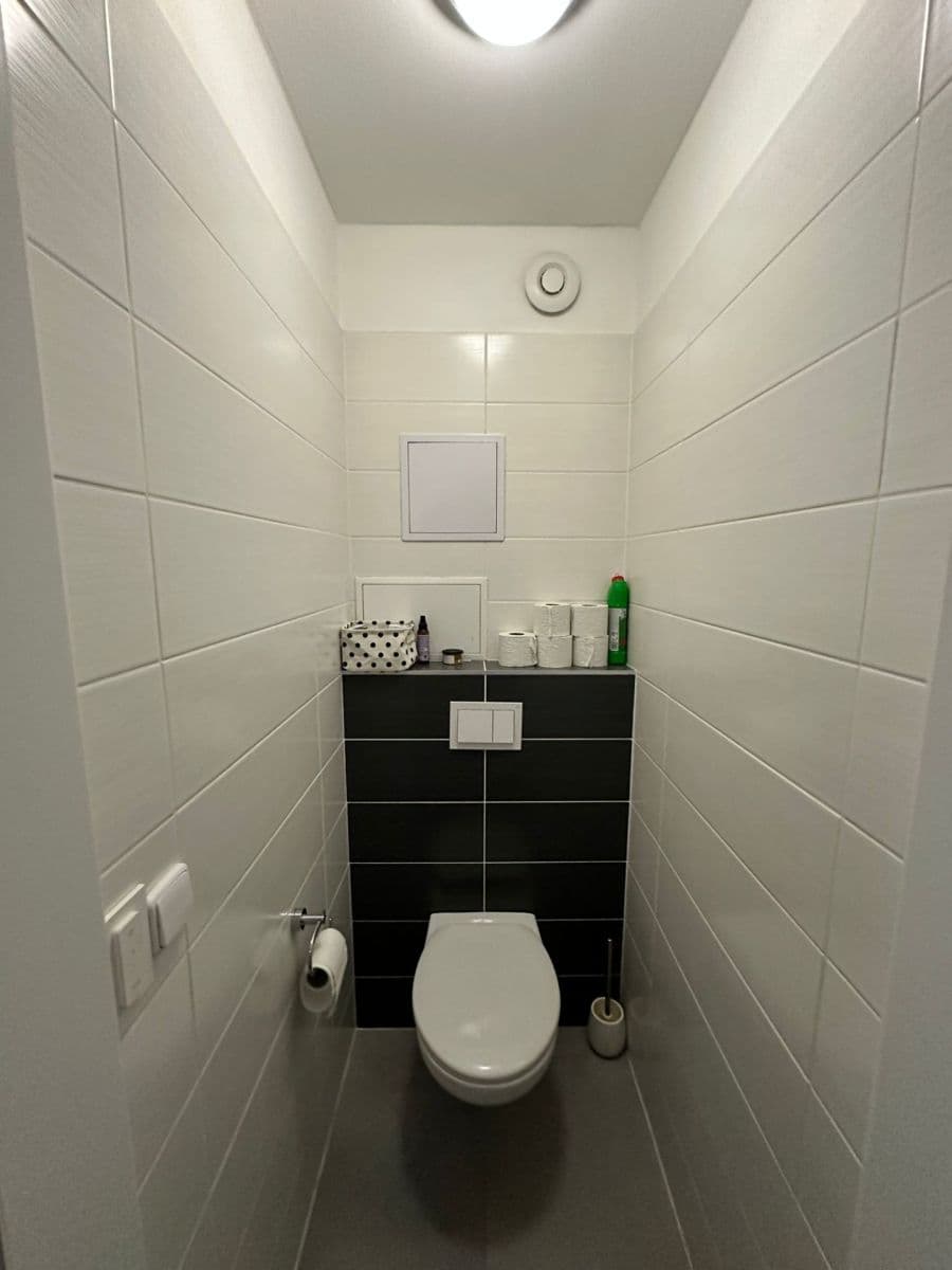2 bedroom flat to rent, 67 m², Jungmannova, Hradec Králové, Královéhradecký Region 2 bedroom flat to rent, 67 m², Jungmannova, Hradec Králové, Královéhradecký Region
