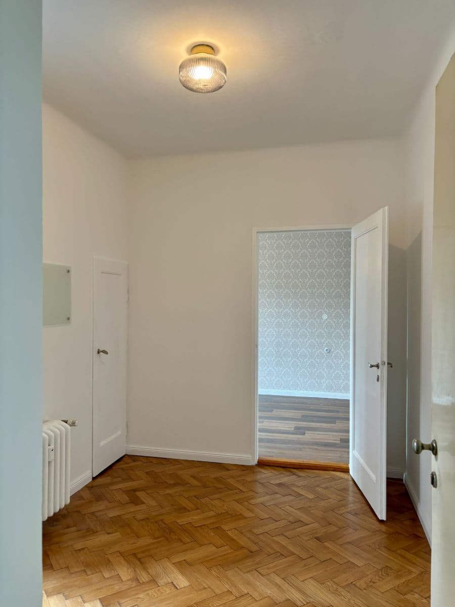 1 bedroom with open-plan kitchen flat to rent, 60 m², Obora, Vlašim, Středočeský Region 1 bedroom with open-plan kitchen flat to rent, 60 m², Obora, Vlašim, Středočeský Region