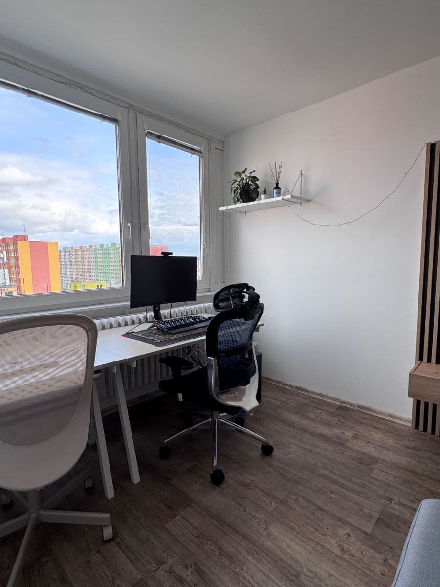 1 bedroom with open-plan kitchen flat to rent, 49 m², Smotlachova, Prague, Prague 1 bedroom with open-plan kitchen flat to rent, 49 m², Smotlachova, Prague, Prague