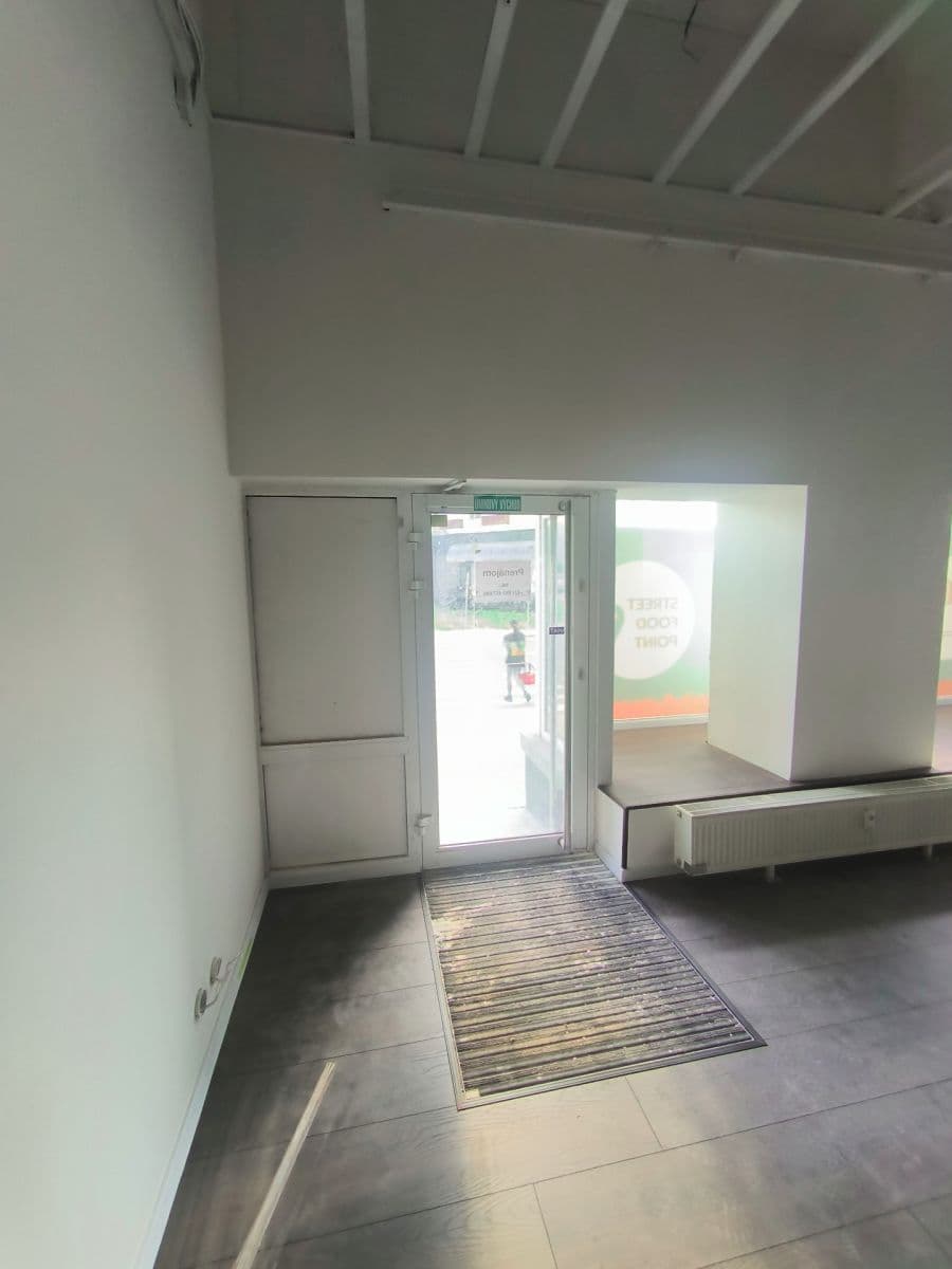 non-residential property to rent, 82 m², P. Pázmaňa, Šaľa, Nitriansky Region non-residential property to rent, 82 m², P. Pázmaňa, Šaľa, Nitriansky Region