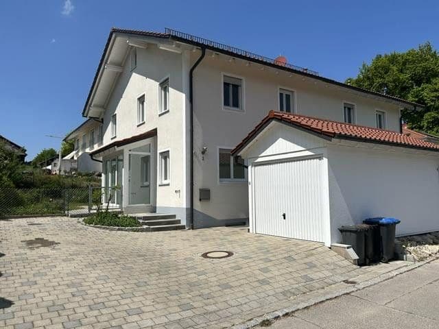 house for sale, 150 m², Brunnenstr.2, Ottenhofen, Bavaria house for sale, 150 m², Brunnenstr.2, Ottenhofen, Bavaria