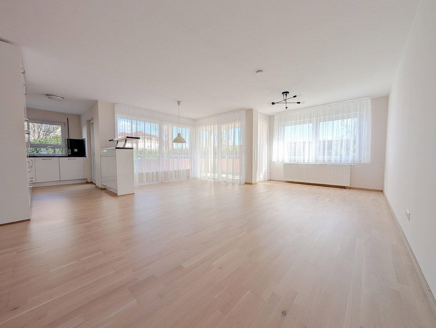 2 bedroom with open-plan kitchen flat to rent, 93 m², Backnang, Baden-Württemberg 2 bedroom with open-plan kitchen flat to rent, 93 m², Backnang, Baden-Württemberg