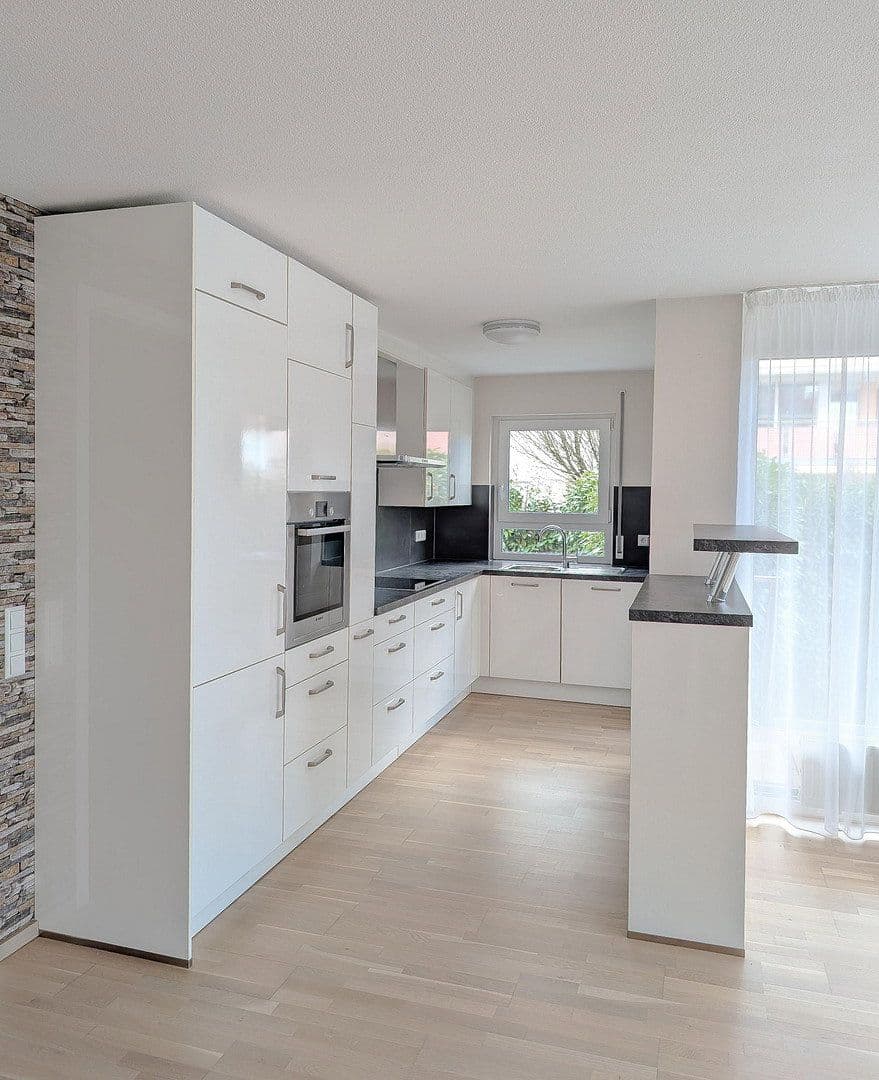 2 bedroom with open-plan kitchen flat to rent, 93 m², Backnang, Baden-Württemberg 2 bedroom with open-plan kitchen flat to rent, 93 m², Backnang, Baden-Württemberg