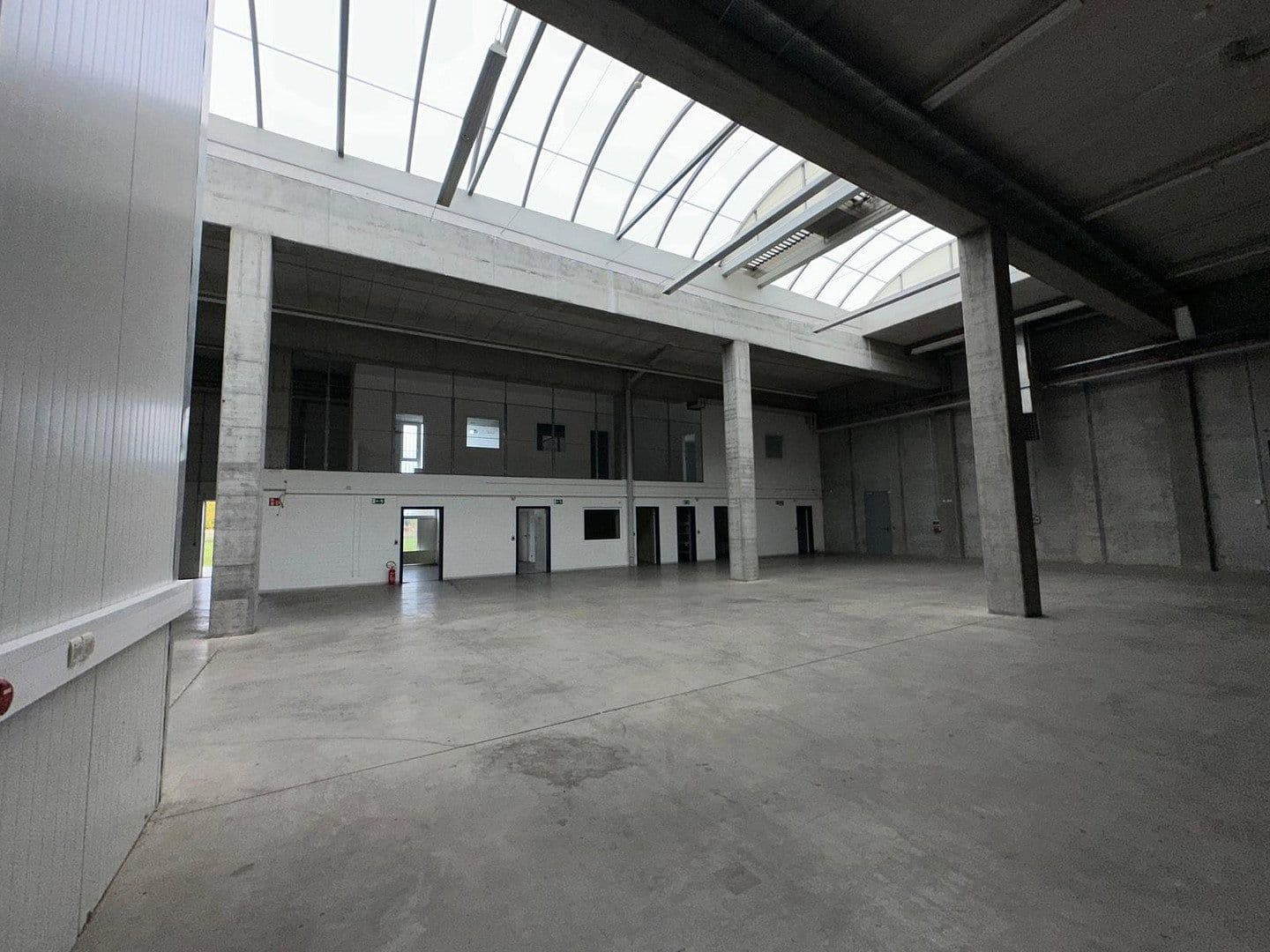 non-residential property to rent, 22,000 m², Steinbergstr. 3, Leipzig, Leipzig OT Holzhausen, Saxony non-residential property to rent, 22,000 m², Steinbergstr. 3, Leipzig, Leipzig OT Holzhausen, Saxony